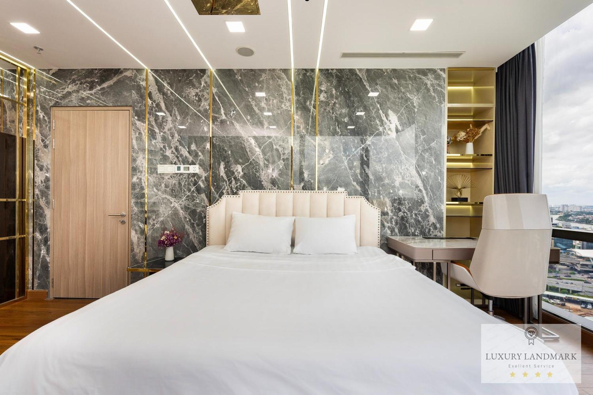 The Signature Landmark 81 - Vinhomes Central Binh Thanh Ho-Chi-Minh-Stadt Exterior foto
